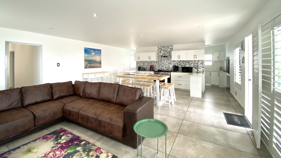 4 Bedroom Property for Sale in Dwarskersbos Western Cape